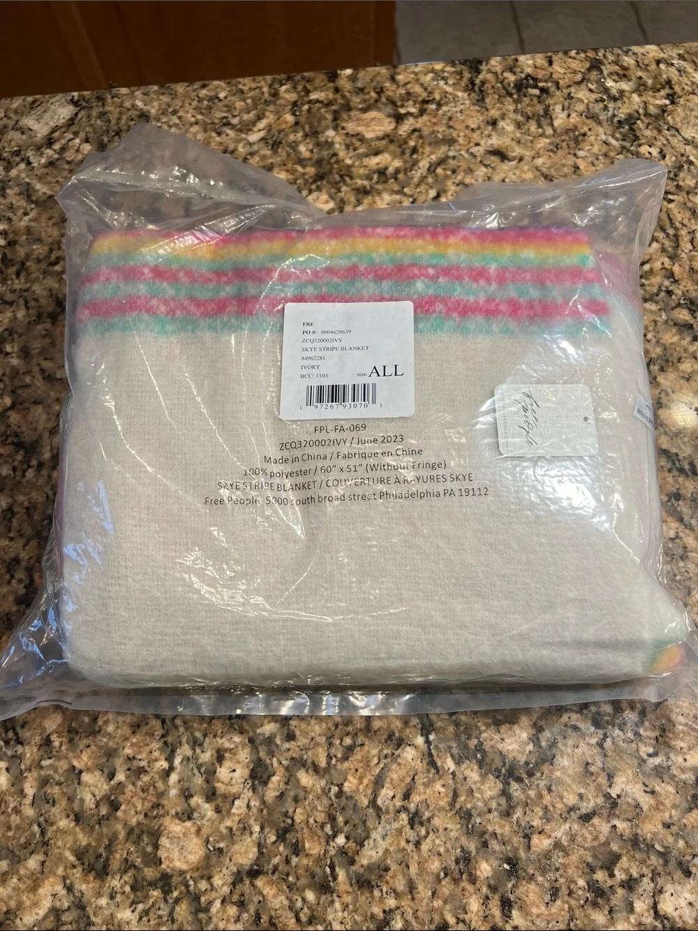NWT Skye Stripe blanket Free Prople